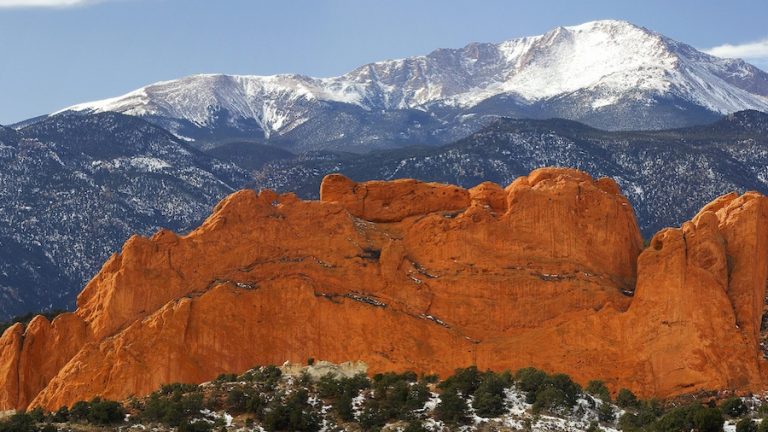 Exploring Garden of the Gods, Colorado Springs (Hiking, Driving, Pictures)