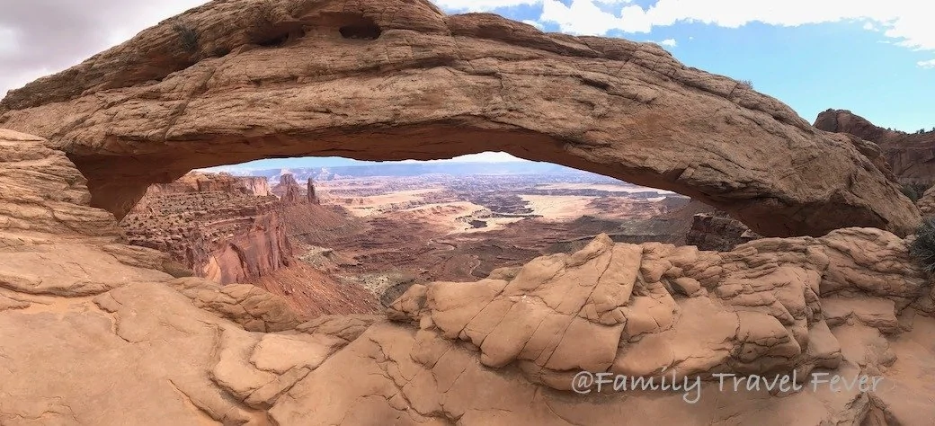 Explore Canyonlands National Park with Kids (hiking, camping, arches, 4X4 roads)