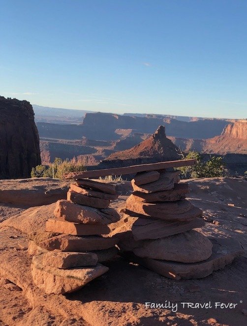 Best hikes at Dead Horse State Park. Cairn on Hiking Trail at Dead Horse Point State Park