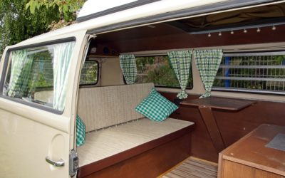 Blinds vs Curtains: What is better for an RV