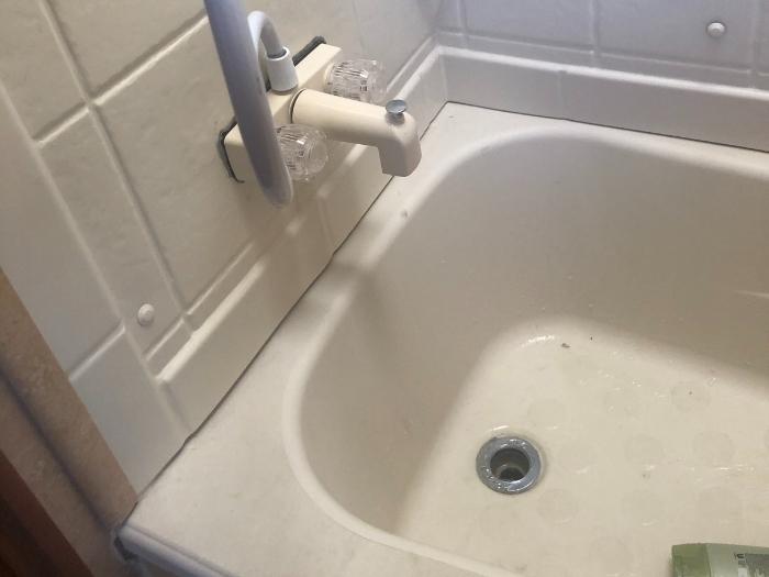 RV Shower tub showing the drain