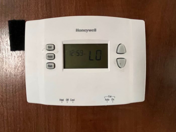 Honeywell RV thermostat on low setting