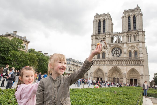 Paris private family tour city highlights & the best museum for kids what’s included and what’s not