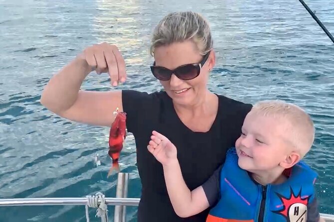 Private Fishing Charter for Family and Friends in Honolulu - Who Is This Tour Best For?