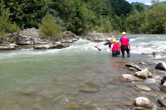 Rafting activity with family in Lucca - FAQs about Lake Lucca Family Rafting