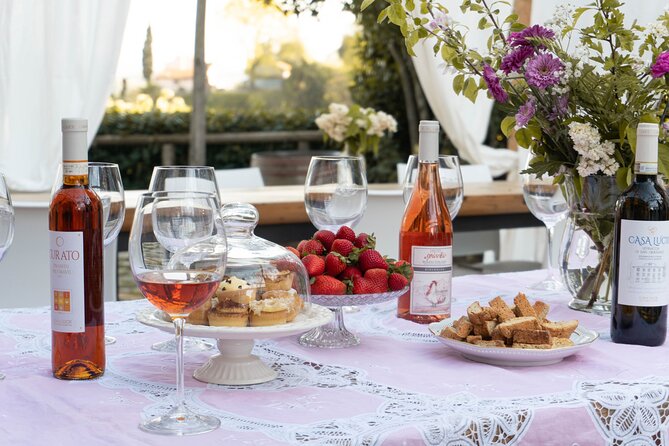 Wine and food tasting in an organic family winery - FAQs