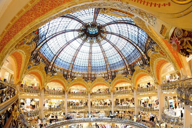 Family experience-Macaron Bakery Class at Galeries Lafayette - Family Experience: Macaron Bakery Class at Galeries Lafayette
