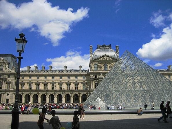 Family Treasure Hunt at the Louvre Museum - Booking and Price Considerations
