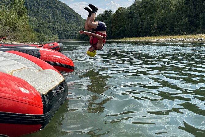 Rafting activity with family in Lucca - Highlights of the Lucca Family Rafting Adventure