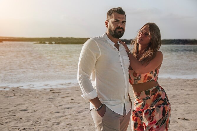 Romantic and fun couple shooting in Corralejo: capture your love! - An In-Depth Look at the Experience: What to Expect
