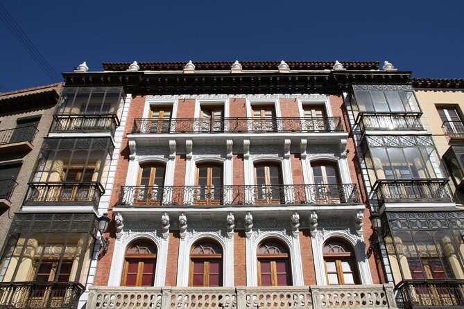 Visit toledo with an accredited official guide highlights