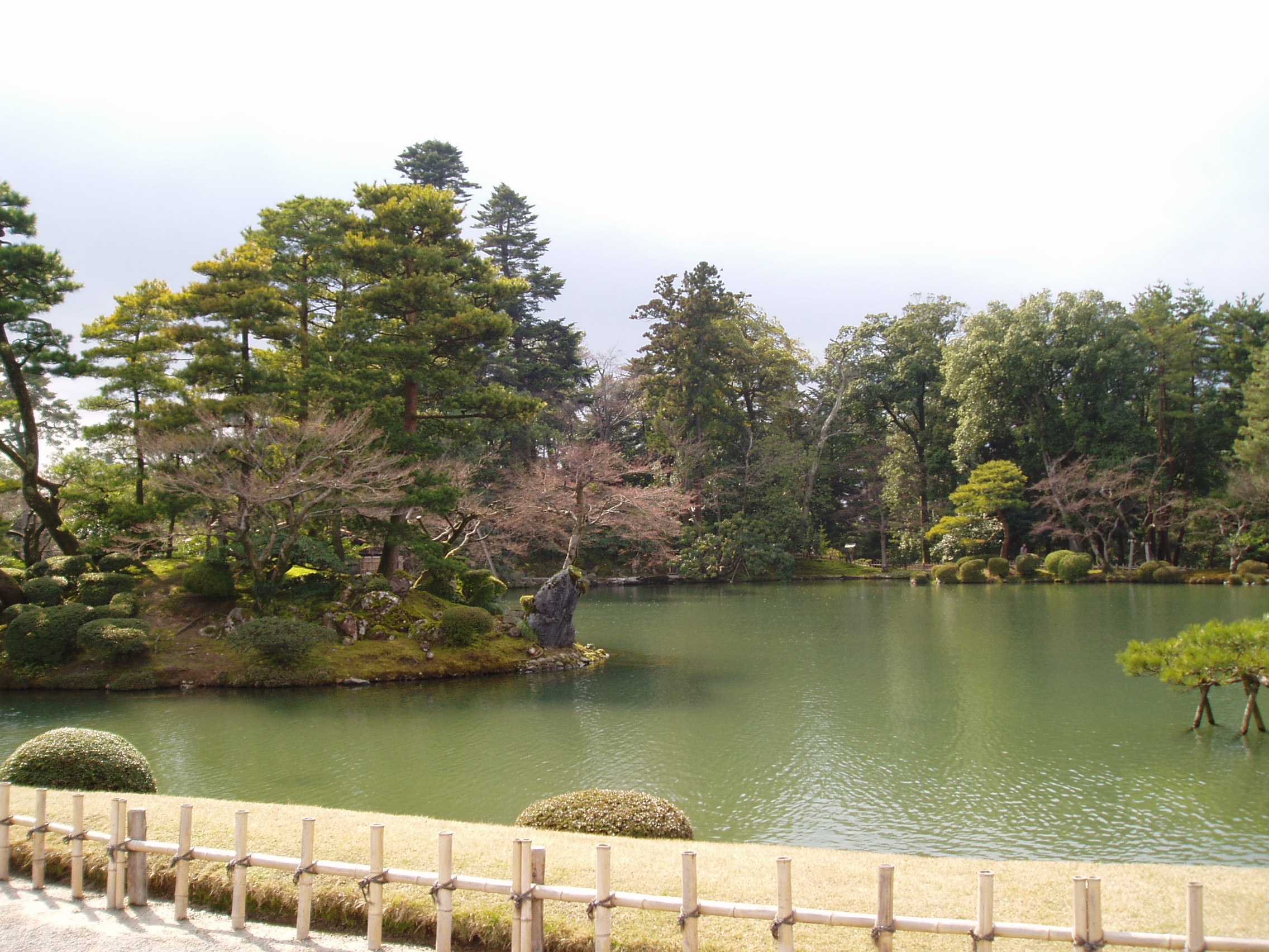 Kenrokuen Garden in Kanazawa Japan