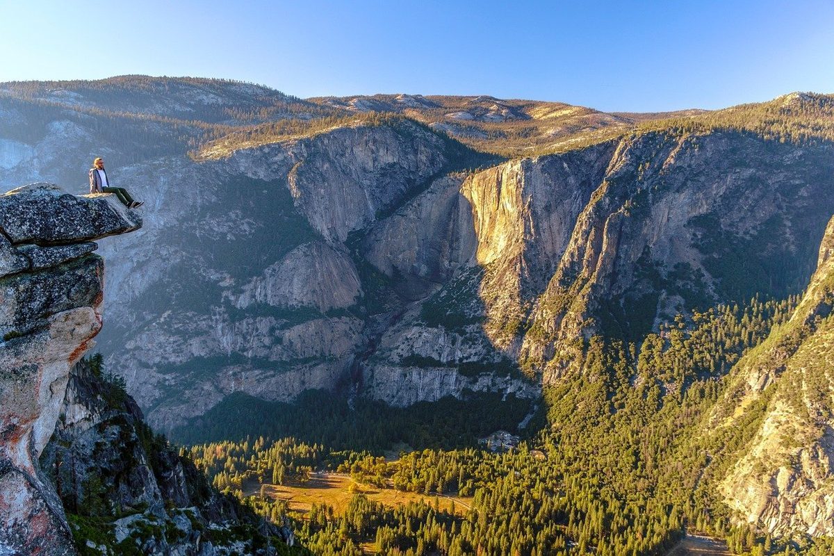 Panoramic view of Yosemite Valley from Glacier Point with dramatic mountain scenery