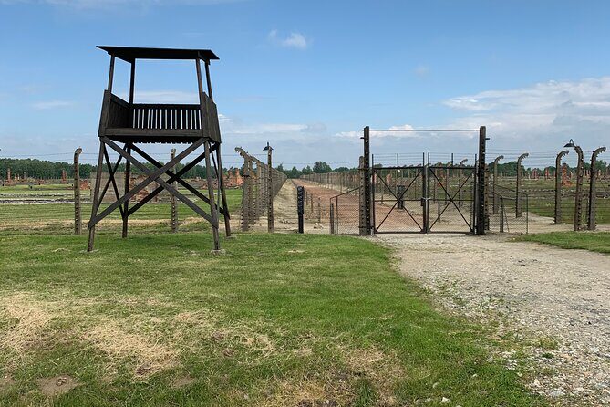 1 Day Trip Auschwitz-Birkenau Memorial and Museum Guided Tour from Krakow - Value check: why this price can work (and what you still pay for)