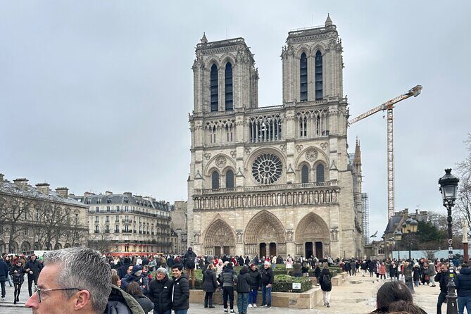 3in1 Notre Dame Tour plus Boat Cruise and Eiffel Tower History - Who should book this tour (and who should skip it)