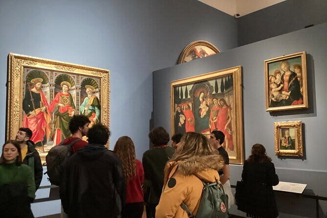 Accademia and Uffizi Small-group Guided Tour - Accademia Gallery: seeing Michelangelo’s work with a guide’s spotlight