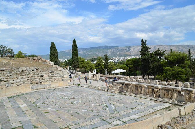 Acropolis of Athens, Parthenon and Acropolis Museum private tour with dinner - A private archaeologist guide changes everything on the Acropolis