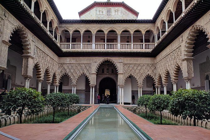 Alcazar and Cathedral & Giralda of Seville. Skip The Line! Includes access tickets - Price and logistics: what you’re really paying for