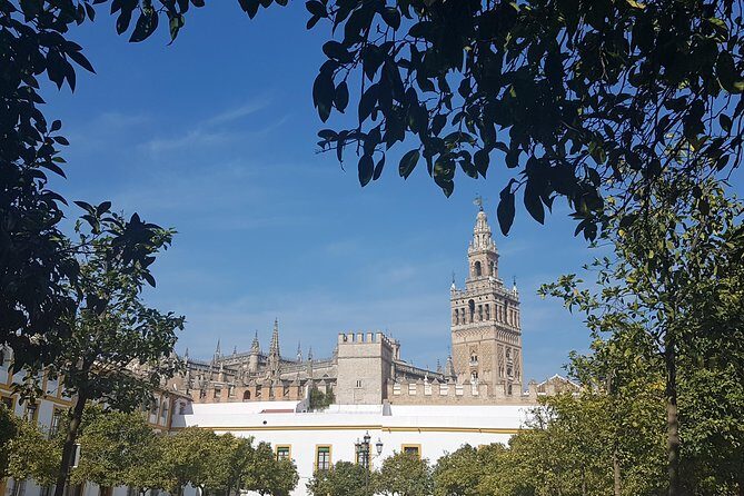 Alcazar and Cathedral of Seville Tour with Skip the Line Tickets - Stop 1: Seville Cathedral (Catedral de Santa María de la Sede)