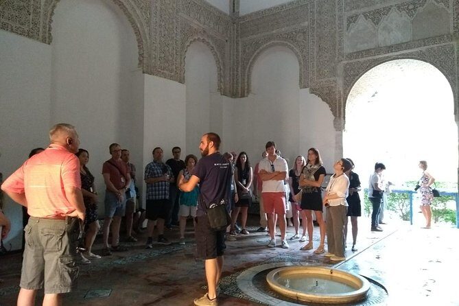 Alcazar & Cathedral of Seville Private Guided Tour - The Alcázar of Seville: Mudéjar magic with real context