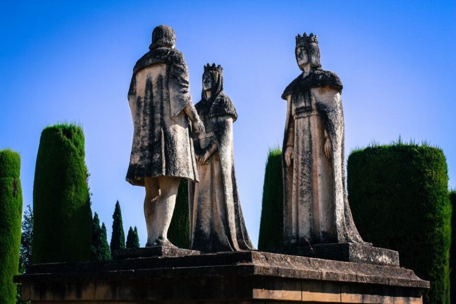 Alcazar of Cordoba Entry Ticket and Guided Tour - Gardens, Fountains, Fish Ponds, and Orange Trees: Where the Tour Breathes