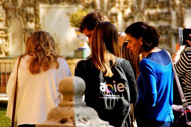 Alcazar of Seville Exclusive Group, max. 9 travelers - English-speaking tour + audio device: no guessing games