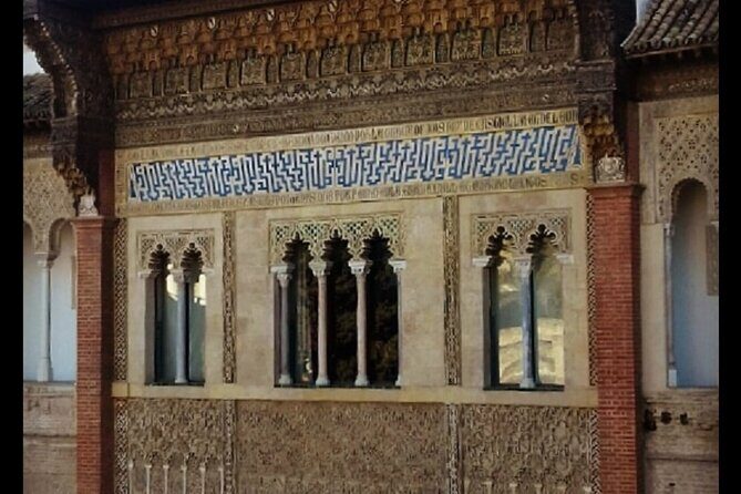 Alcázar Of Seville Private Tour - Gardens and courtyards: where the experience slows down