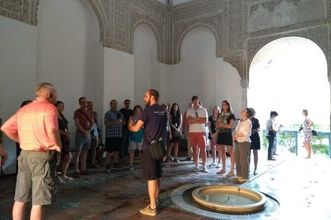 Alcazar of Seville with Cathedral & Giralda English Tour - What the Experience Feels Like During the Walk