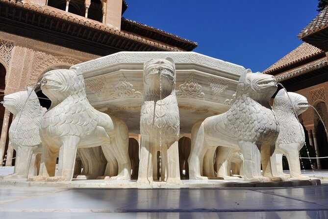 Alhambra Skip-the-line Private Tour including Nasrid Palaces - Why this Alhambra tour works in about three hours