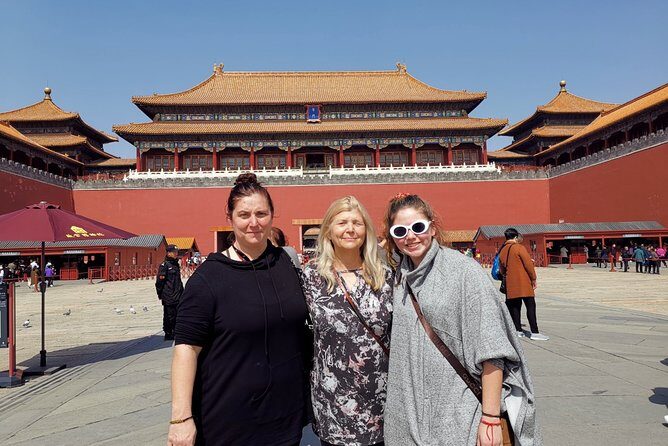 All-inclusive Day Tour: Tiananmen Square, Forbidden City & Ming Tombs with Lunch - Private pickup that keeps your morning sane