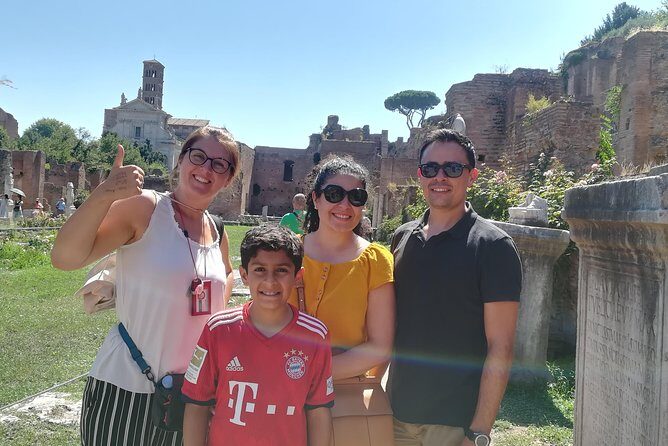 Ancient Roman Adventure: Colosseum, Roman Forum & Palatine Hill with Alessandra - A fast, story-led route through Rome’s power center