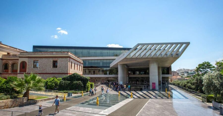 Athens: Acropolis Museum Private Guided Tour - Starting at the Acropolis Museum entrance: how the tour kicks off