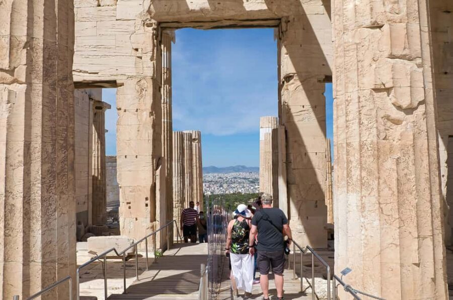 Athens: Acropolis Self-Guided Audiovisual Tour w/ 3D Models - Parthenon, Propylaia, Erechtheion, and the Acropolis route in real life