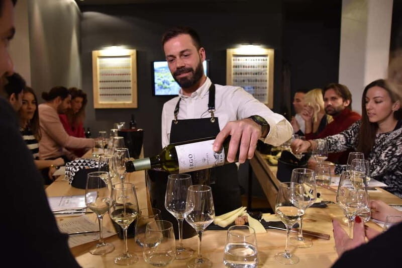 Athens: Acropolis Wine Tasting with Cheese and Olives - Dionysus and Ancient Wine Culture You Can Remember