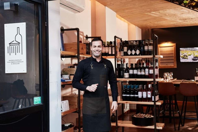 Athens: Acropolis Wine Tasting with Cheese and Olives - The 90-Minute Format and What You Actually Taste