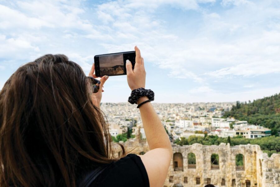 Athens: First Access Acropolis and Parthenon Guided Tour - Timing, heat, and security: what to plan for an 8:00 start