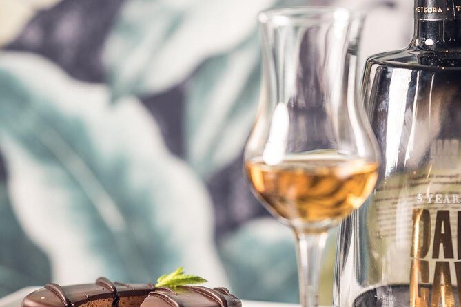 Athens: Greek Wines Tasting with Sommelier and Acropolis Views - Pairing Greek tapas with each pour (and why portions may feel light)