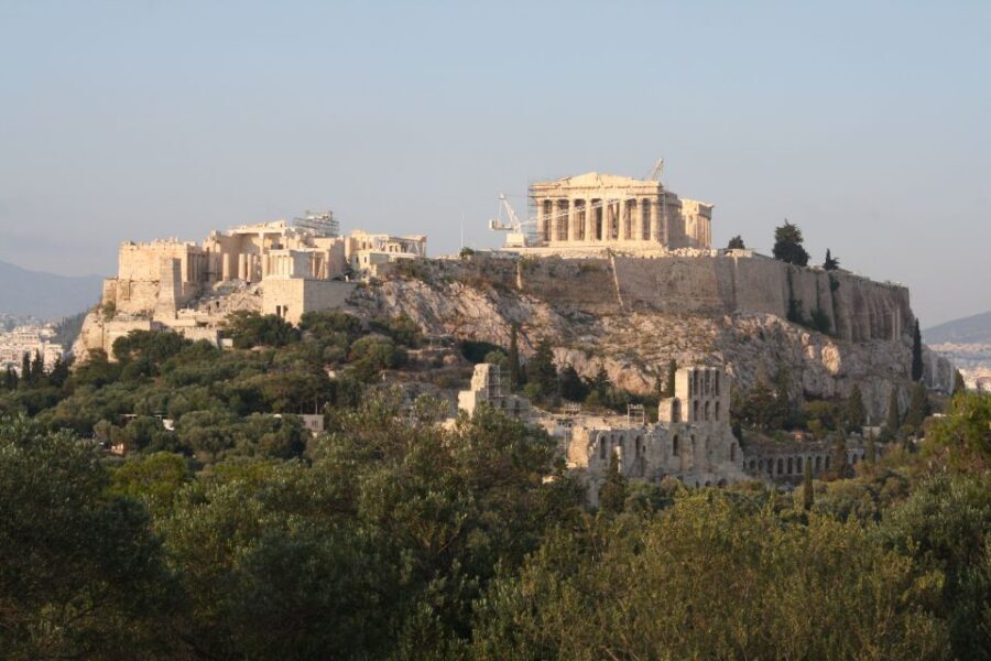 Athens: Guided Tour of Acropolis & Parthenon with Tickets - A 2-hour climb that’s efficient without feeling like a sprint