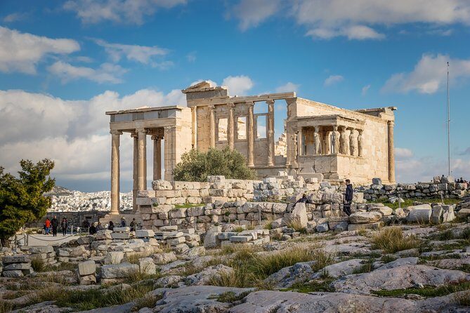 Athens Half-Day Sightseeing Tour with Tickets of Acropolis - Temple of Olympian Zeus: The Exterior Stop That Sets Context
