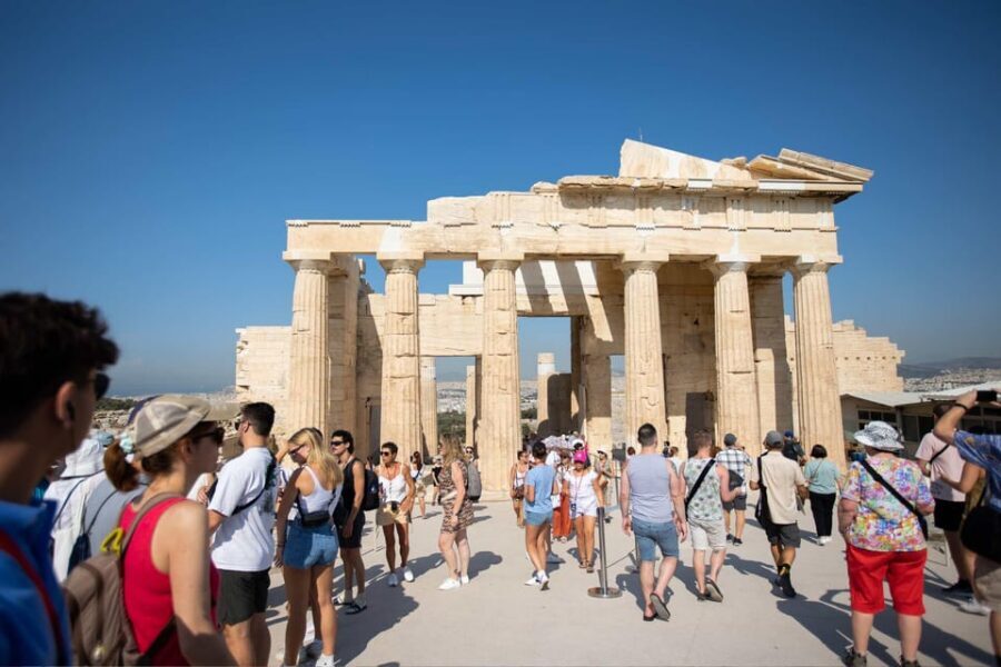 Athens: Hop-On-Hop-Off & Acropolis & Acropolis Mus.& 3 audio - Choosing your Acropolis timeslot: Parthenon access with fewer surprises