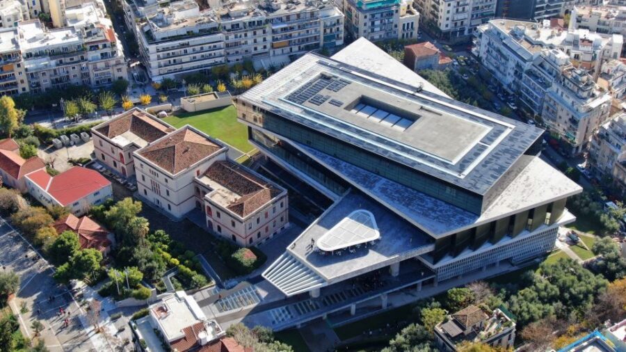 Athens: Hop-On Hop-Off Bus and Acropolis Museum Ticket - Why this hop-on hop-off format works in Athens