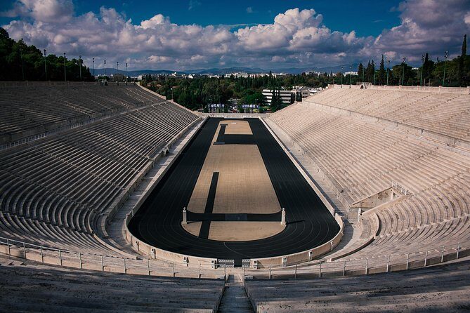Athens Super Saver: Half-Day Acropolis Tour plus Mycenae&Nafplio - Pacing, crowds, and how the guide helps (even when you could read the signs)