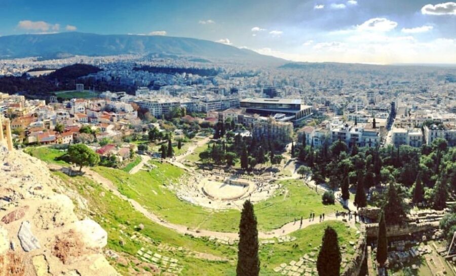 Athens: The Acropolis Walking Group Tour with a French Guide - Meeting point at Porinou 5: quick logistics that matter