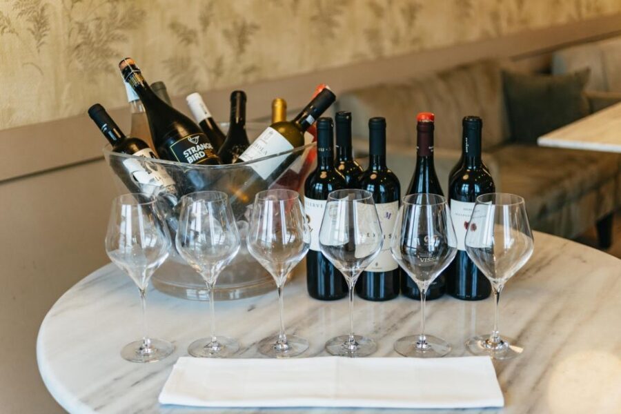 Athens: Wine Tasting with a Sommelier under the Acropolis - Key points I’d prioritize