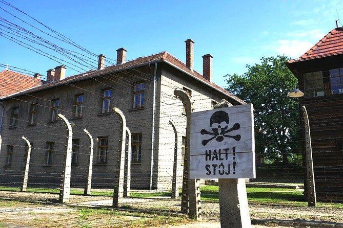 Auschwitz-Birkenau and Salt Mine Full day tour - Price and value: what you’re really paying for