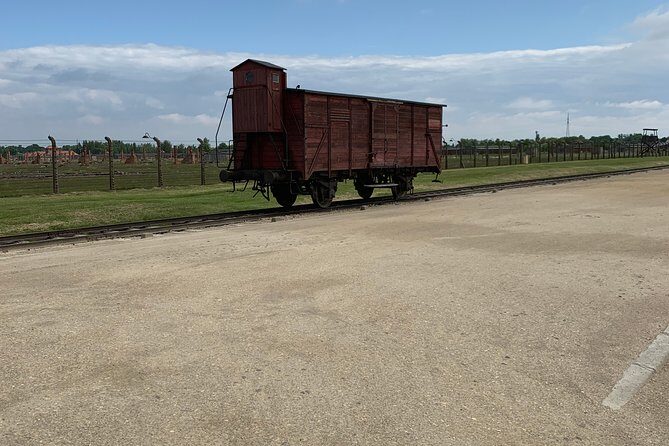 Auschwitz Birkenau Guided Tour/Skip The Line/PickUp/Guide ENG - Value at About $37: what you’re really paying for