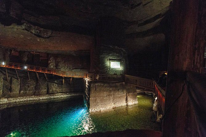 Auschwitz-Birkenau & Wieliczka in one day (Guided tour) - Auschwitz I and Auschwitz II: what your guided walk actually covers