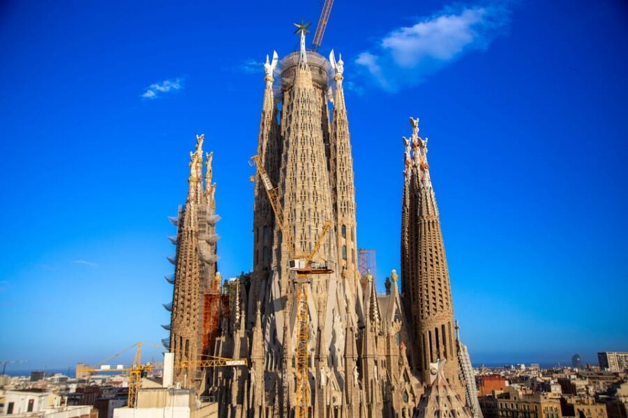 Barcelona: Best of Sagrada Familia Private Tour - Optional add-on 2: Sailing after Sagrada Familia