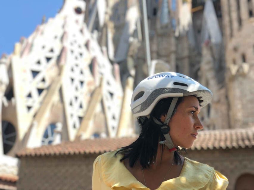 Barcelona: Gothic Quarter & Sagrada Familia Area Segway Tour - From Barri Gòtic to the Beach: A Route You Can Actually Follow