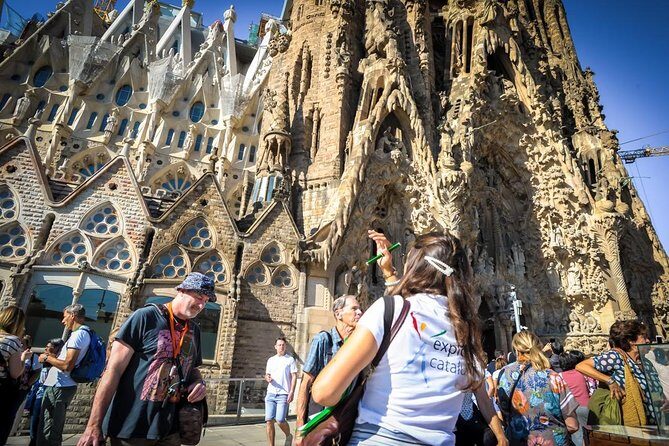 Barcelona Private Tour with Sagrada Familia Skip-the-Line - Morning pickup and the Montjuïc-to-city start